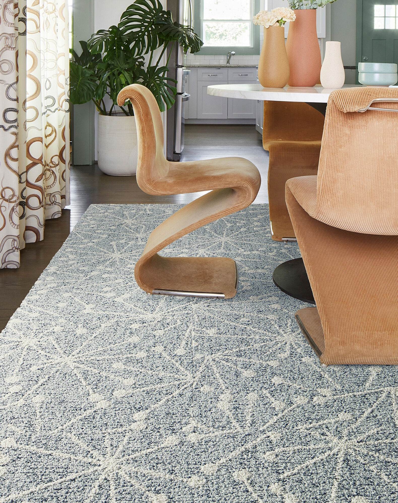 Mod Cafe - Linen